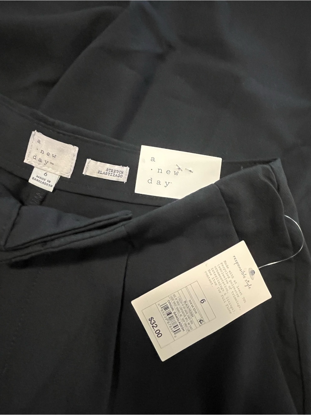 A New Day Black Pleated Ankle Dress Pants 6 Stretch - Picture 4 of 7